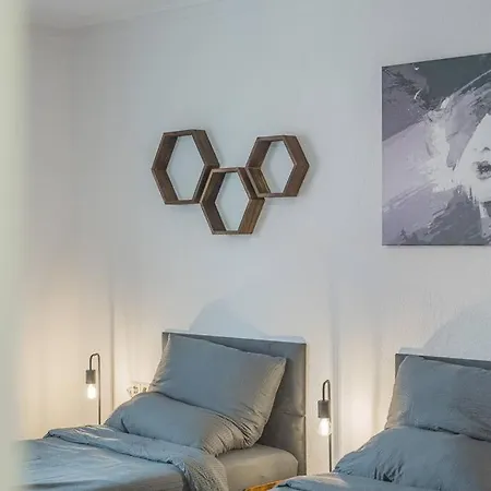 Es03 Fuer 6 Personen * Oberesslingen